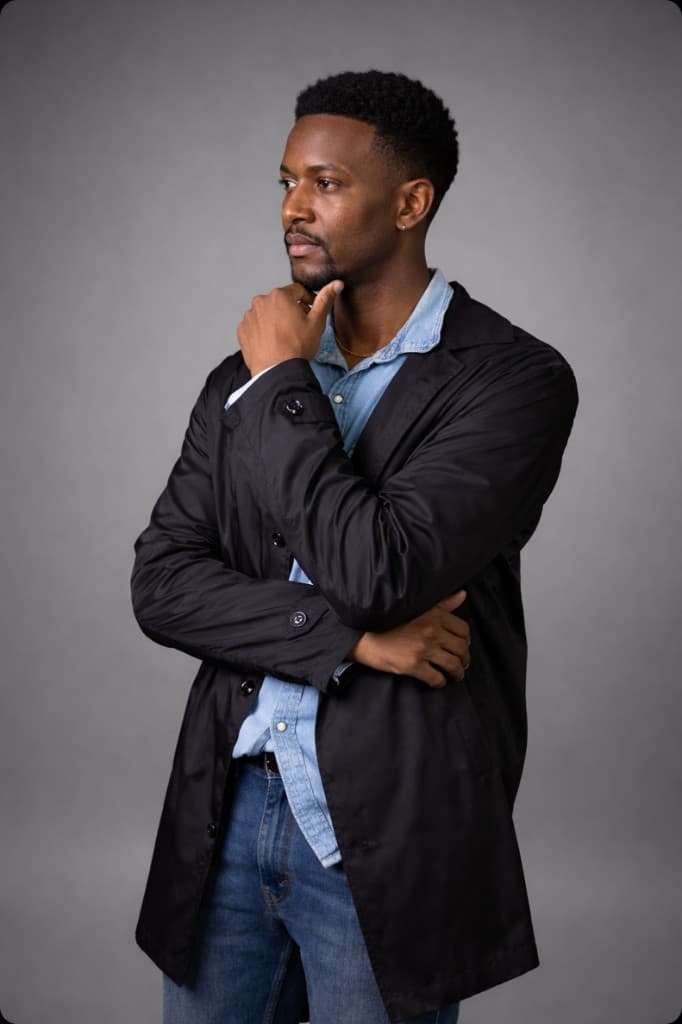 Hērman car coat — full length on model